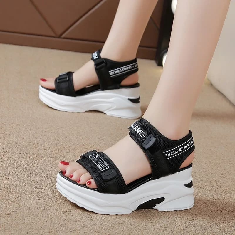 Women Sport Sandal Summer New Fashion Slope Heel Elevated Platform Shoes Girls Outdoor Leisure High Heeled Fish Mouth Sandals