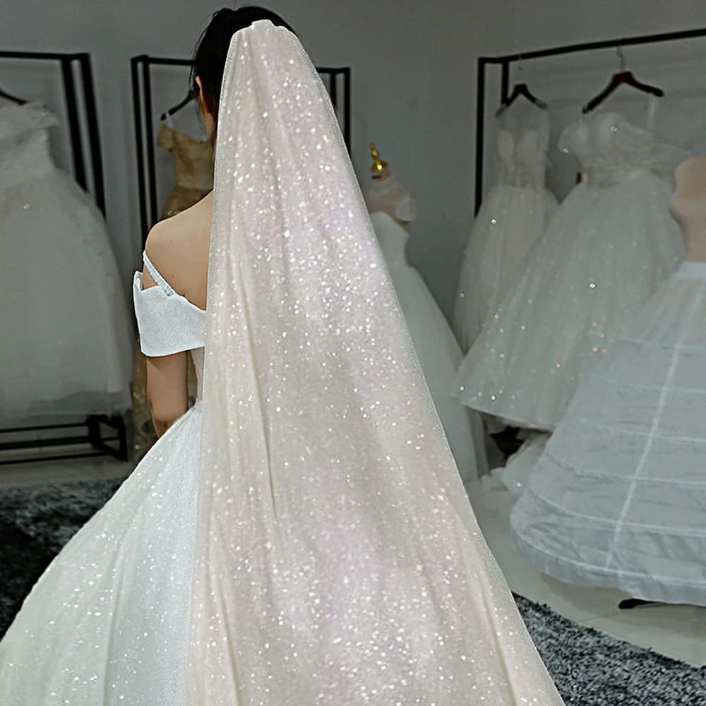 Topqueen V101 Sparking Wedding Veils Golden Bride Veil Cathedral Length Champagne Colored Sequins Royal Wedding Accessories