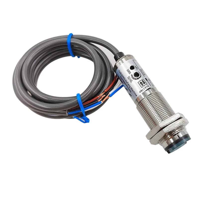 CDD-11N Photoelectric Switch Proximity Sensor NPN PNP Distance Adjustable Infrared Laser Diffuse Reflection DC12-24V CDD-11P