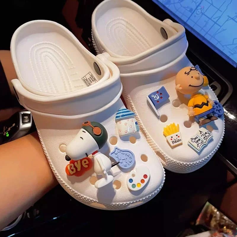 MINISO Whimsical Ocean Snoopy Shoe Charms Set Decorative Accessories for Clogs and Sandals Anime Inspired DIY Craft Accessories