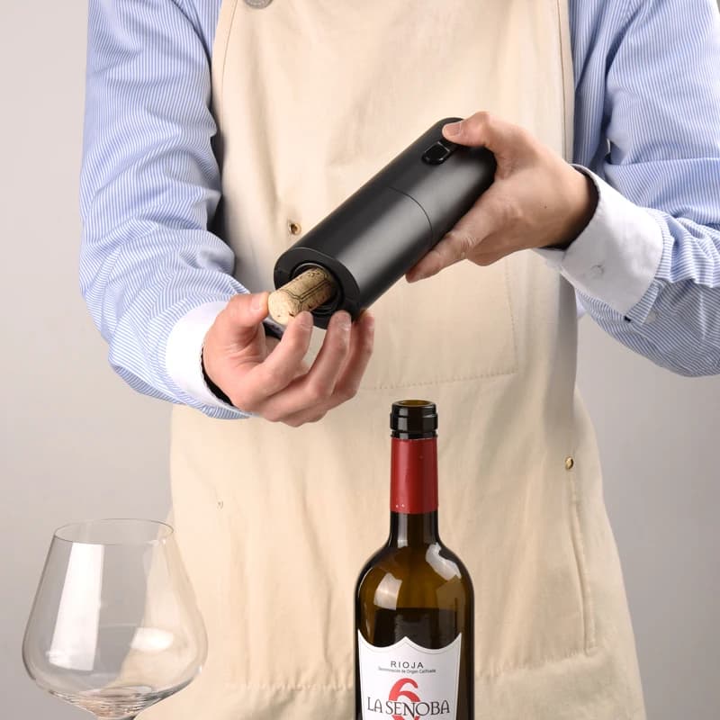 Electric Wine Opener Automatic Corkscrew with Aerator Pourer Foil Cutter One Click Button Battery Opener for Kitchen Bar Party 