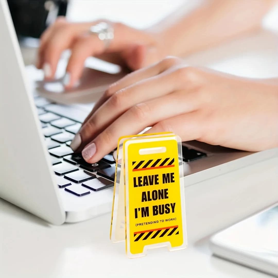 Acrylic Desk Sign "Leave Me Alone, I'm Busy" - Humorous Office Decor, Unisex Gift for Coworkers, Versatile Room Decor
