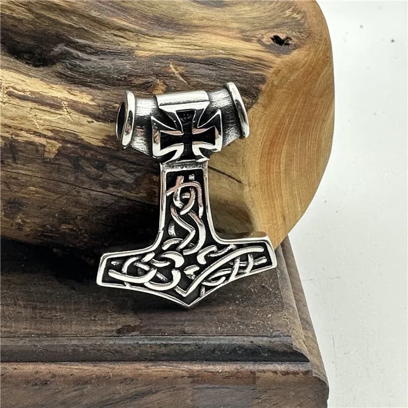 Jesus Cross Necklace 316L Stainless Steel Jewelry Punk Biker Black Silver Thor Cool Pendant
