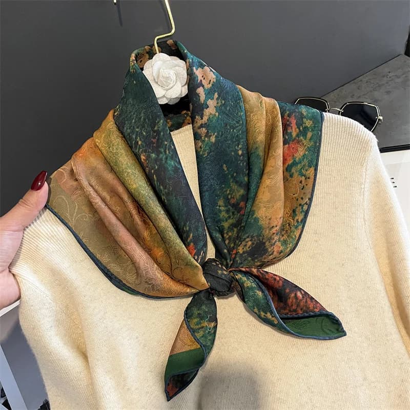 Luxury Brand Women's Fashionable Double-sided Tea Silk Scarf Jacquard Scarf with Dark Pattern 70 * 70CM
