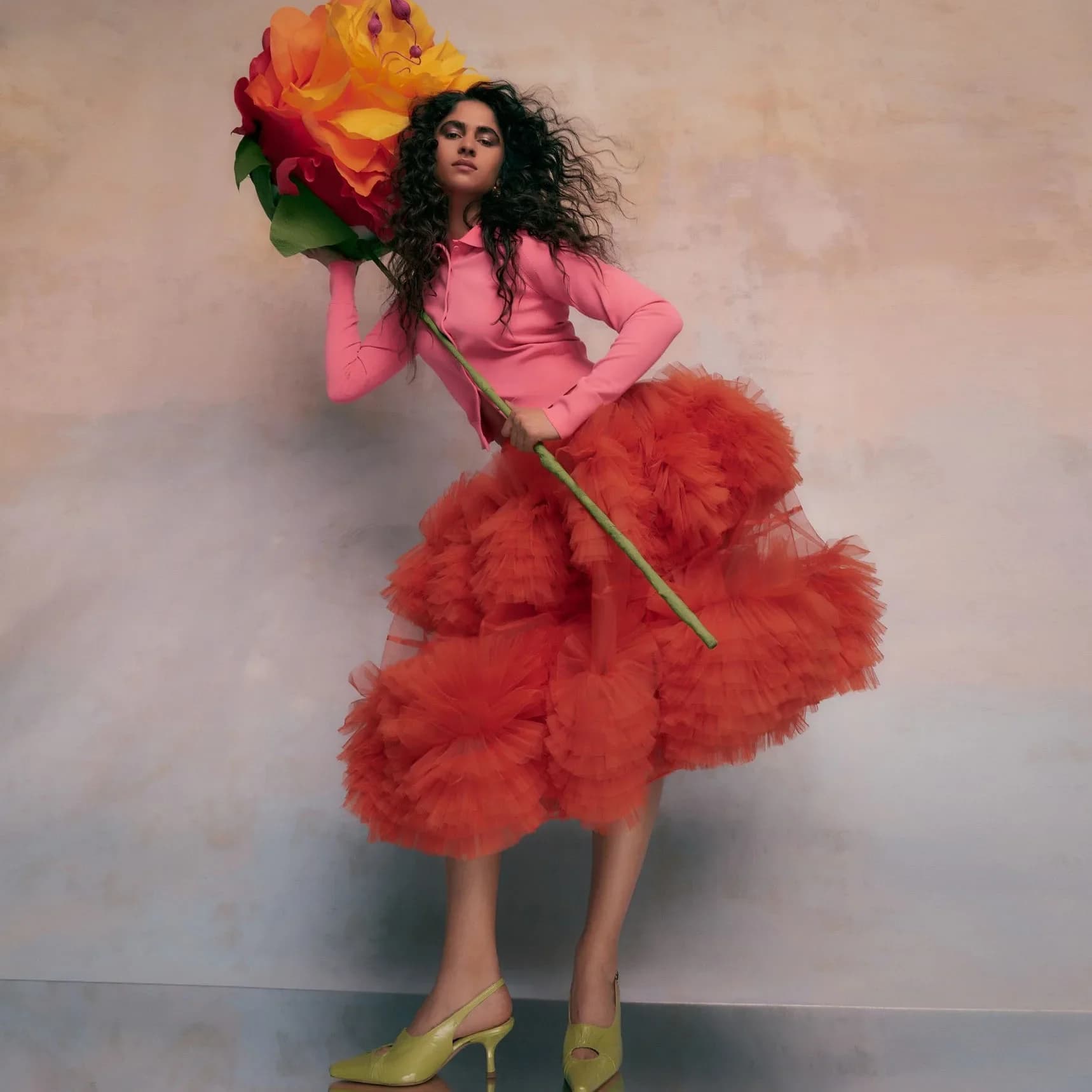 New Arrival Chic Women Tutu Fluffy Tiered Tulle Midi Skirt Eye-catching Ruffles Unique Ball Skirt Custom Made Summer Party Skirt