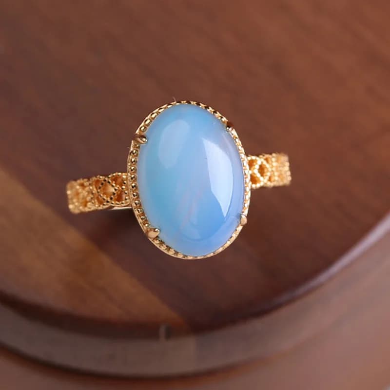 Creative new natural ice chalcedony rings for women ancient gold craftsmanship light luxury romantic wedding accessories jewelry
