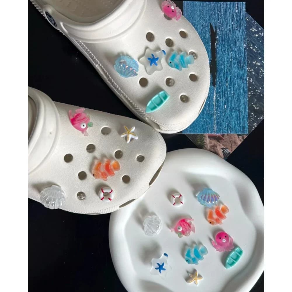 10pcs Shining Shell Marine Animal Shoe Charms Sandals Shoes Decoration Slipper Accessories for Girls Hole Shoes DIY Gift