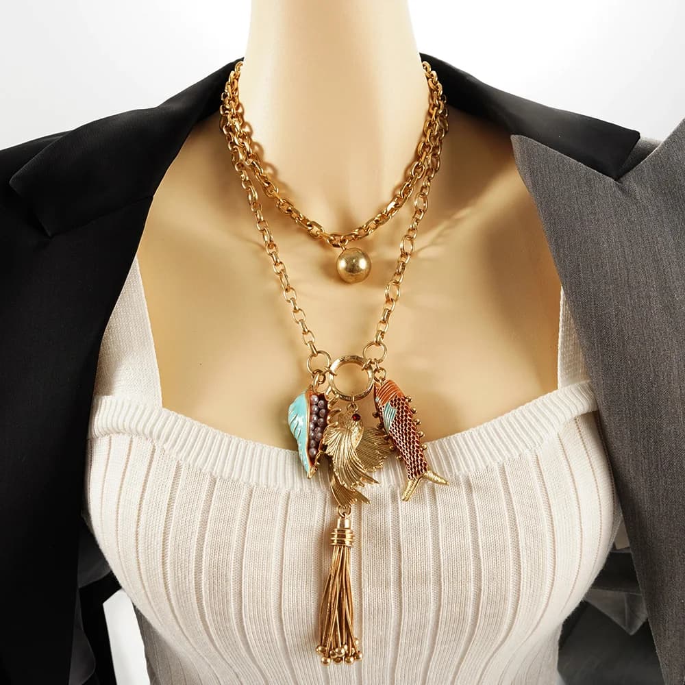 Spherical Pendant Necklace Fashion Jewelry Marine Life Pendant Gold and Silver Chain Simple Design Female Accessories 2025