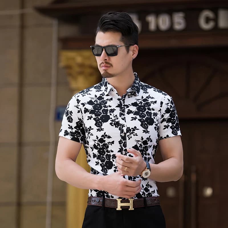 Men's Summer Hawaiian Shirt - Short Sleeve Floral Print - Casual Slim Fit Social Shirt for Men