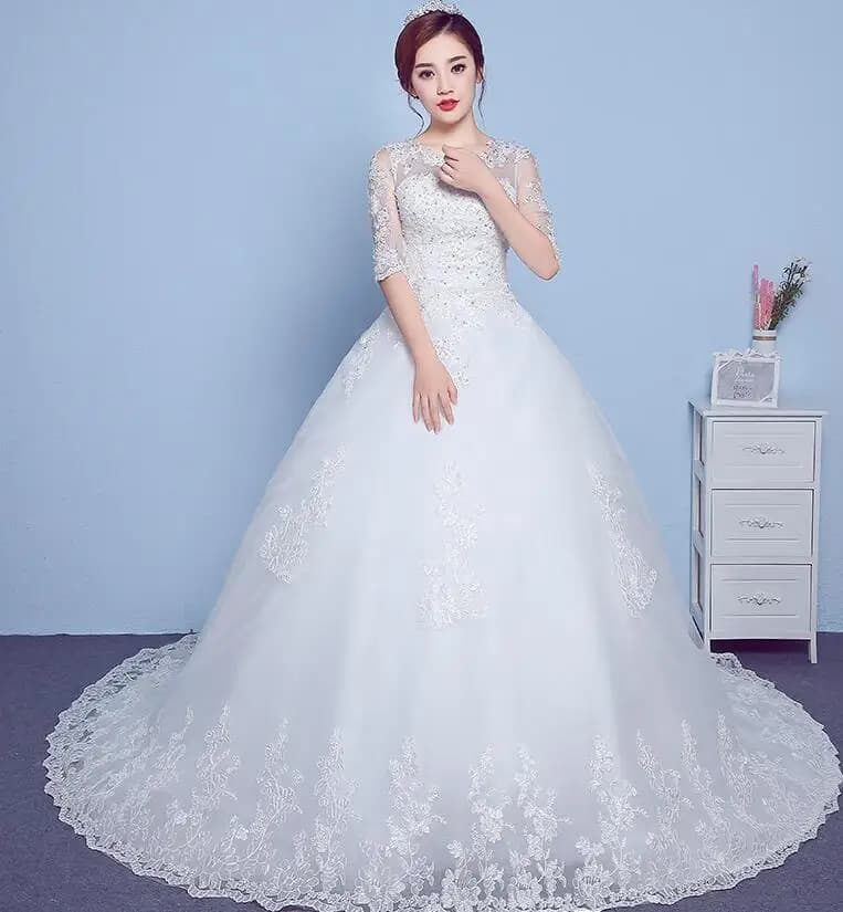 Plus Size White Lace Ball Gown Wedding Dress with Court Train for Women Bridal Gowns