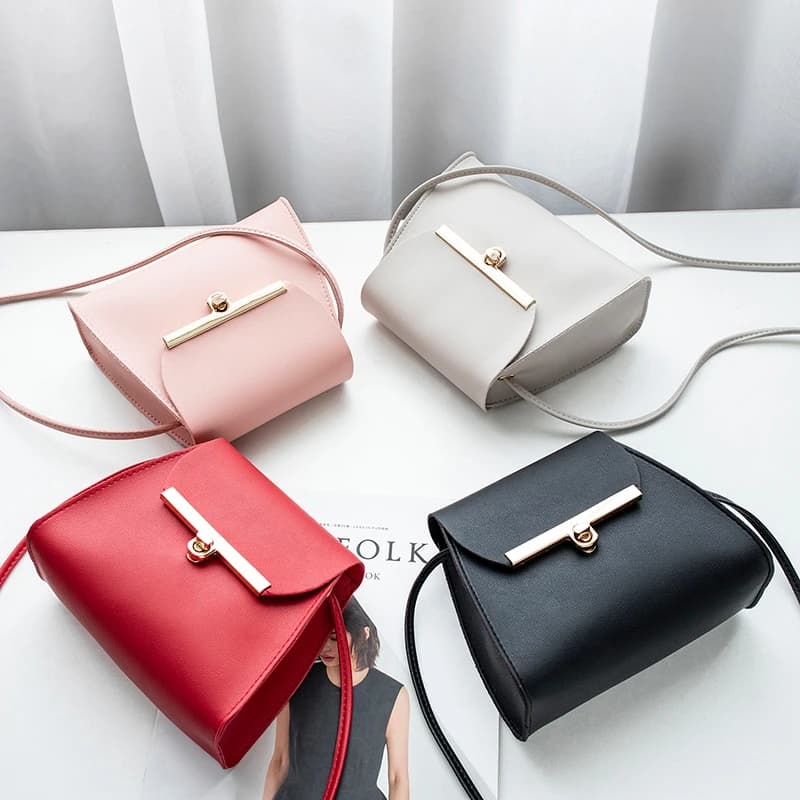 Women's Small Handbag Purse Shoulder Bag for Mobile Phone - Cute Mini Business Handbag - Compact and Stylish Trapezoid Design