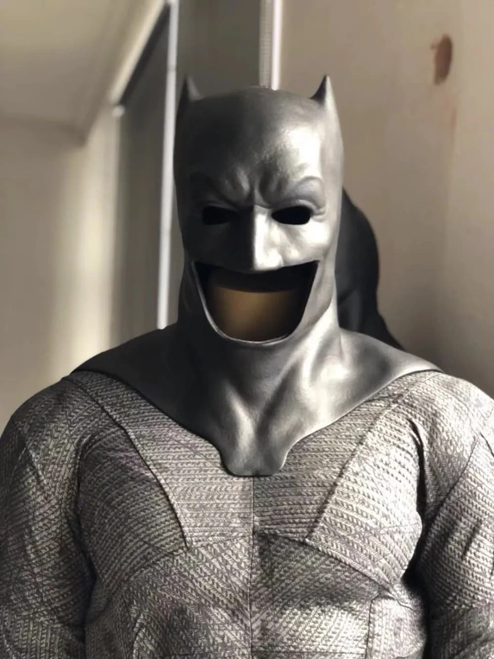 Batman Rubber Cowl Mask - Dawn of Justice, Batman v Superman, Justice League Cosplay Helmet
